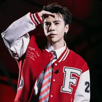 quang hùng