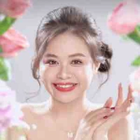 Chị Duyên (qli của Rhy)