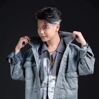 Vũ Trường Giang - 𝐆𝐢𝐥𝐥 ★ 1999