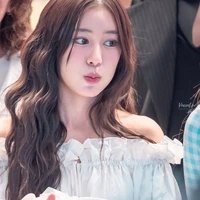 Rutricha Phapakithi_Nàng