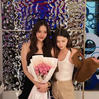 con tg bị bêđê