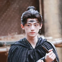 Bùi Tư Hằng