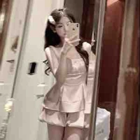Đoàn Di Băng ( bạn thân nu8)