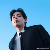 Kim Taehyung • Lục Thiếu