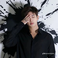 Kim NamJoon • Lục Thiếu