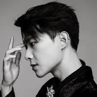 Bùi Anh Tú