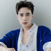 quang hùng