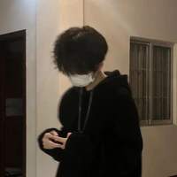 Tạ Thiên Cự Giải
