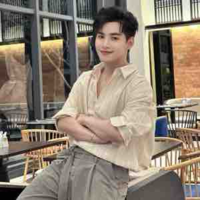 Hùng Huỳnh