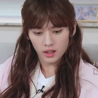 Lee know (vk của seungmin)
