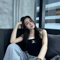 Lingling Sirilak Kwong (cô)