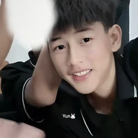 Lê Trung Thật { em }