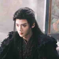Ly Luân 