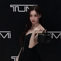 Love(bạn nàng)