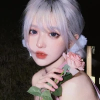 Hoàng Gia Linh - mẹ anh