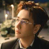 Hoàng Kim Long( Lou Hoàng)