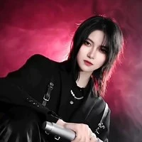 Vương Tuyết Hi