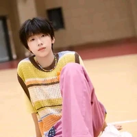 nhiếp vĩ thần(anh)