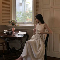 hà niên ly