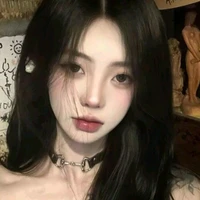 Nguyễn Khánh Linh - Amber Q