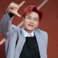 Lou Hoàng