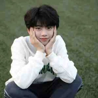 Trương Hàm Thụy 