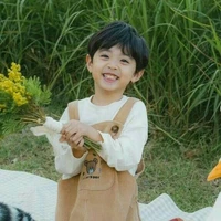 Nguyễn Đắc Nhật Hoàng (Lúc nhỏ)