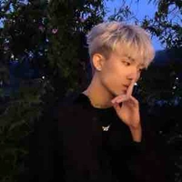 Hoàng Lê Bảo Minh  