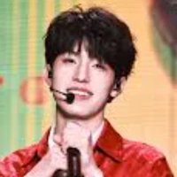 Trương Trạch Vũ(y)