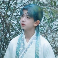 Tuyết Trùng Tử.