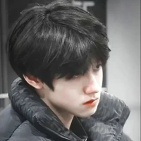 Chu Chí Hâm _ Hắn