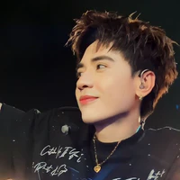 Quang Hùng
