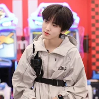Tả Kỳ Hàm