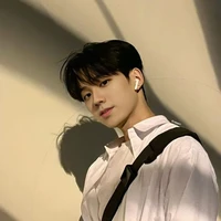 Kim Jisoo(anh)