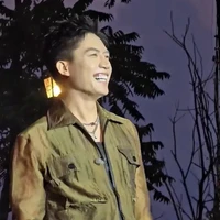 Anh tú(voi bản đôn)