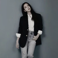 Jisoo Kim [Y]