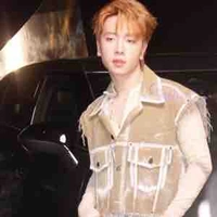 Phong Hào-Nicky