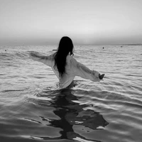 Người hầu(Sarah)