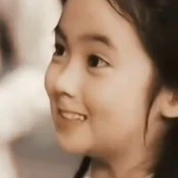 dịch văn quân lúc nhỏ