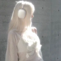 Phạm Diệp Lục Dao-Jolie Eli