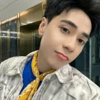 quang hùng