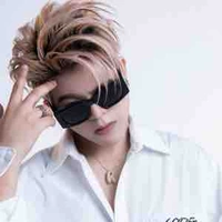 Nguyễn Quang Anh-Rhyder•01