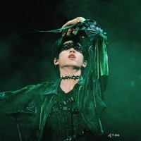 Trương Quế Nguyên//gã//