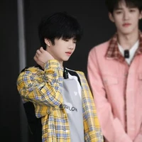 Trương Hàm Thụy