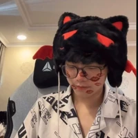 Nguyễn Quốc Hận_Ngọc Quý_Jiro