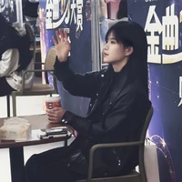 Bách Hân Dư [cậu]