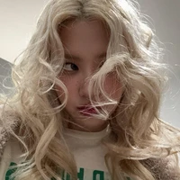 Chaeyoung - cậu -