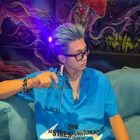 nguyễn trung hiếu- strange h