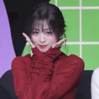 Jung Ahyeon ( Omega)
