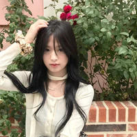 Jung Ahyeon(Cô)
